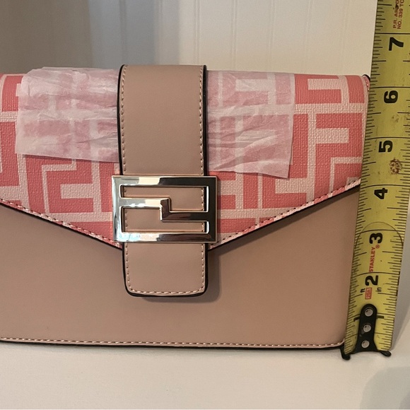 Alyssa (Versona) Crossbody Bag | Small Purse | Blush / Coral | NWT - Picture 7 of 8